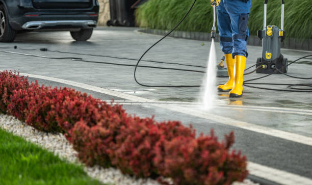 Best Commercial Pressure Washing  in North Eagle Butte, SD